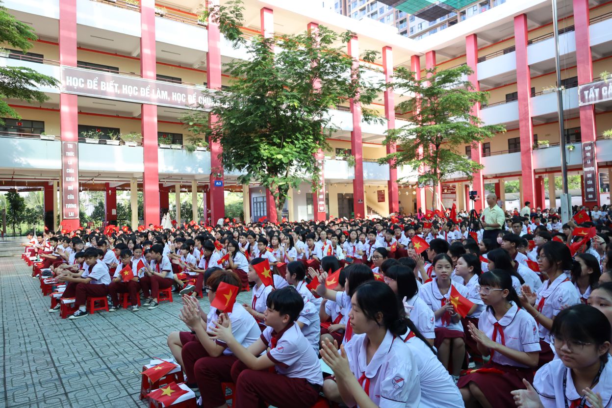 Trường Ngô Thời Nhiệm khai giảng năm học 2025 - 2026