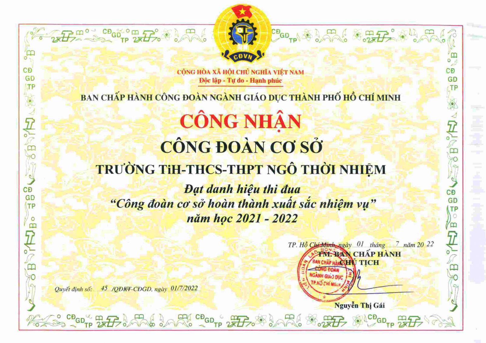 Công đoàn cơ sở đạt danh hiệu thi đua Công đoàn cơ sở hoàn thành xuất sắc nhiệm vụ năm học 2021 - 2022