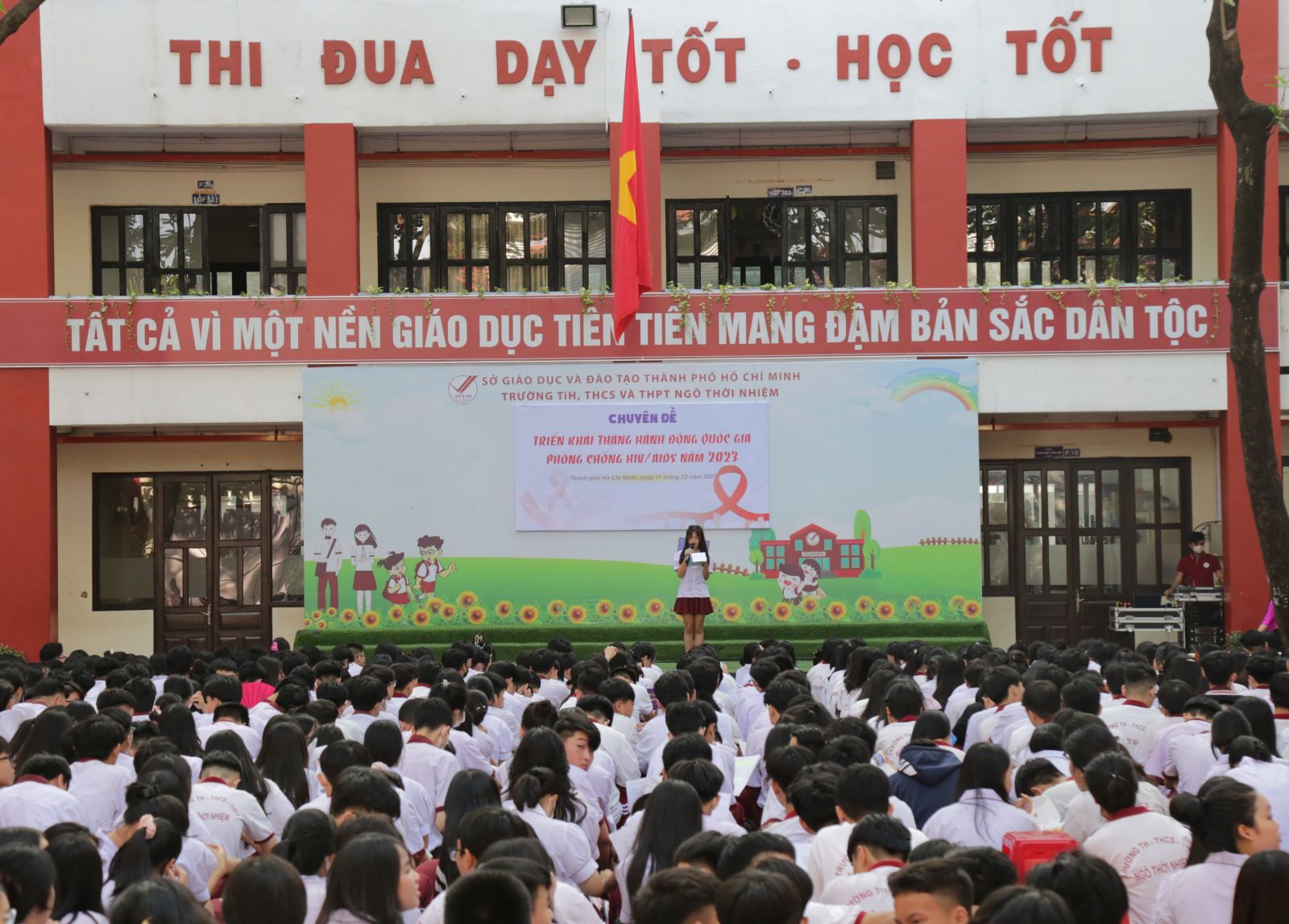 Triển khai hành động tháng quốc gia về phòng, chống HIV/AIDS
