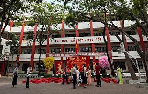 Trường ngoài công lập tốt nhất TPHCM: Cách chọn đúng cho từng giai đoạn học của con