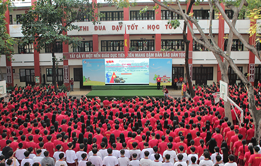 Trường Ngô Thời Nhiệm Tổ Chức Lễ Kỷ Niệm 50 Năm Ngày Giải Phóng Miền Nam, Thống Nhất Đất Nước (30/4/1975 - 30/4/2025)