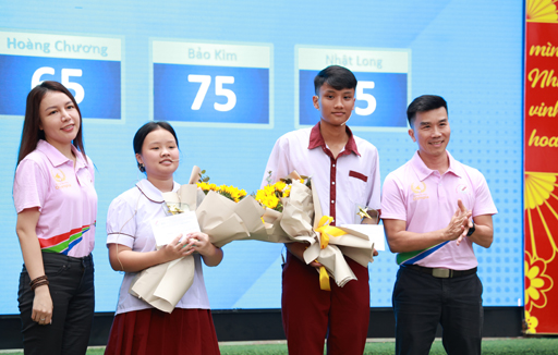 Xác định 2 nhà leo núi đầu tiên góp mặt tại Vòng chung kết Đường lên đỉnh Olympia cấp trường lần 3