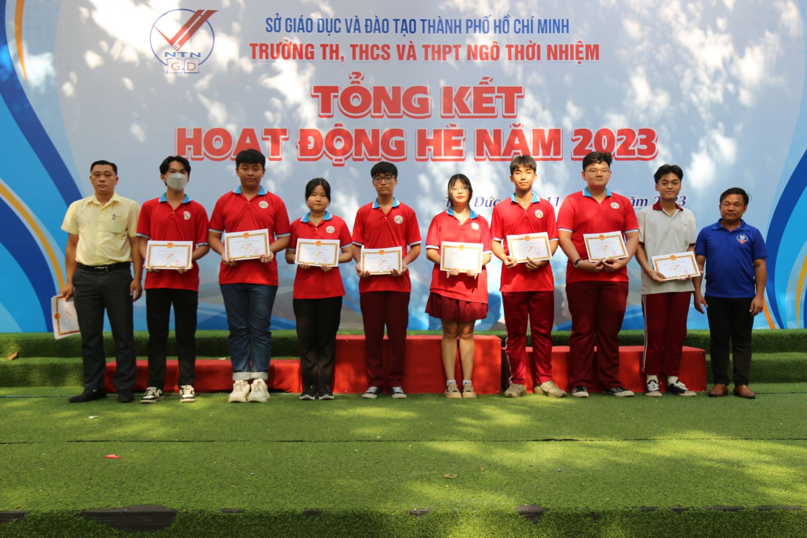 Trao giải cho các cá nhân, tập thể có thành tích trong hoạt động hè 2023