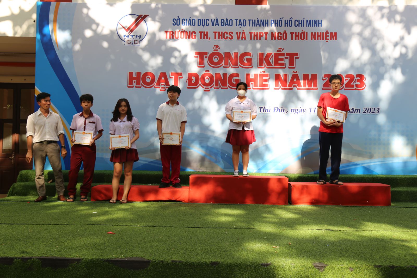 Trao giải cho các cá nhân, tập thể có thành tích trong hoạt động hè 2023