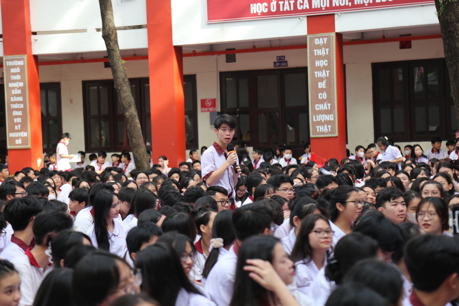 Chuyên đề “Tôn sư trọng đạo”: Tri ân đến các thầy cô