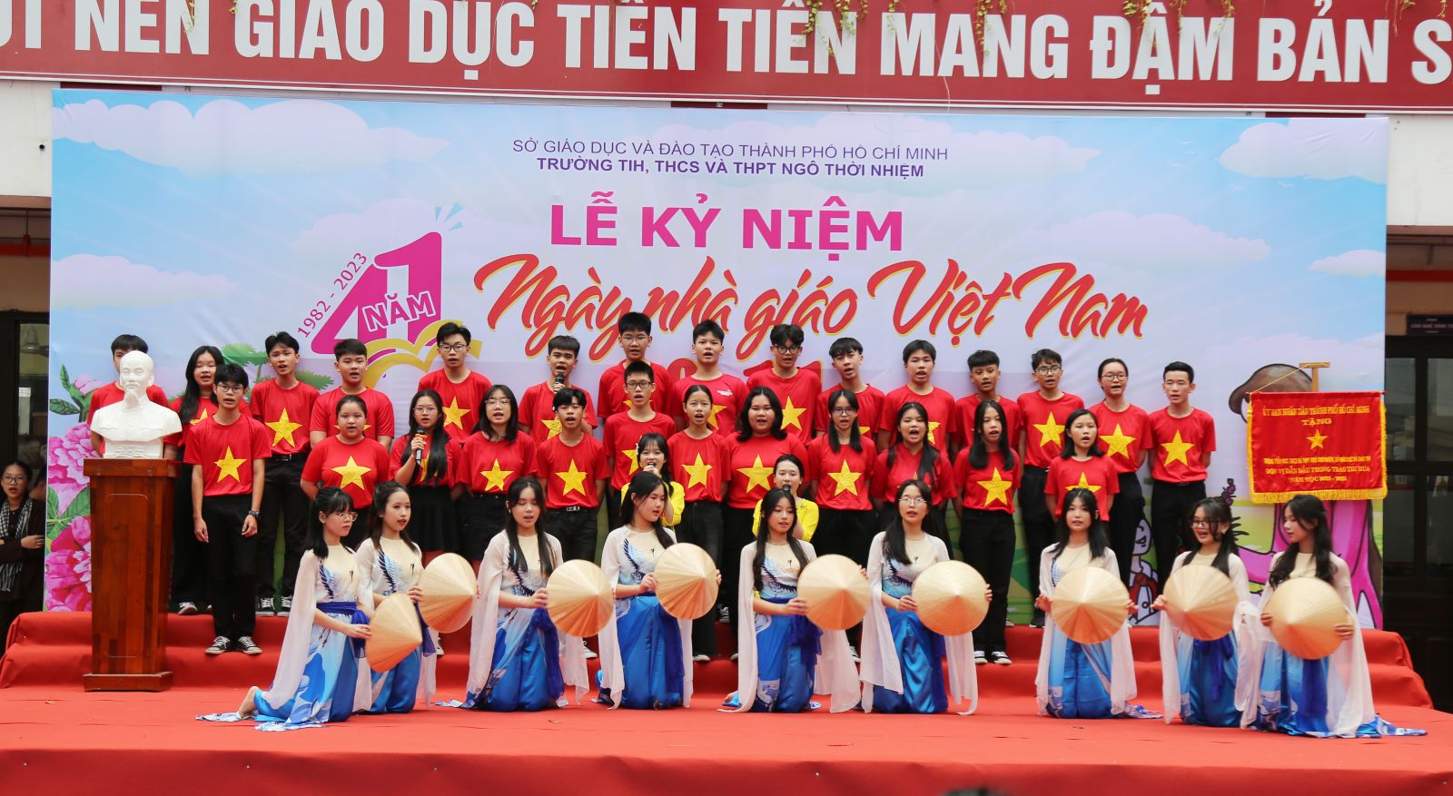 Trường Ngô Thời Nhiệm tổ chức kỷ niệm 41 năm Ngày Nhà giáo Việt Nam 20-11