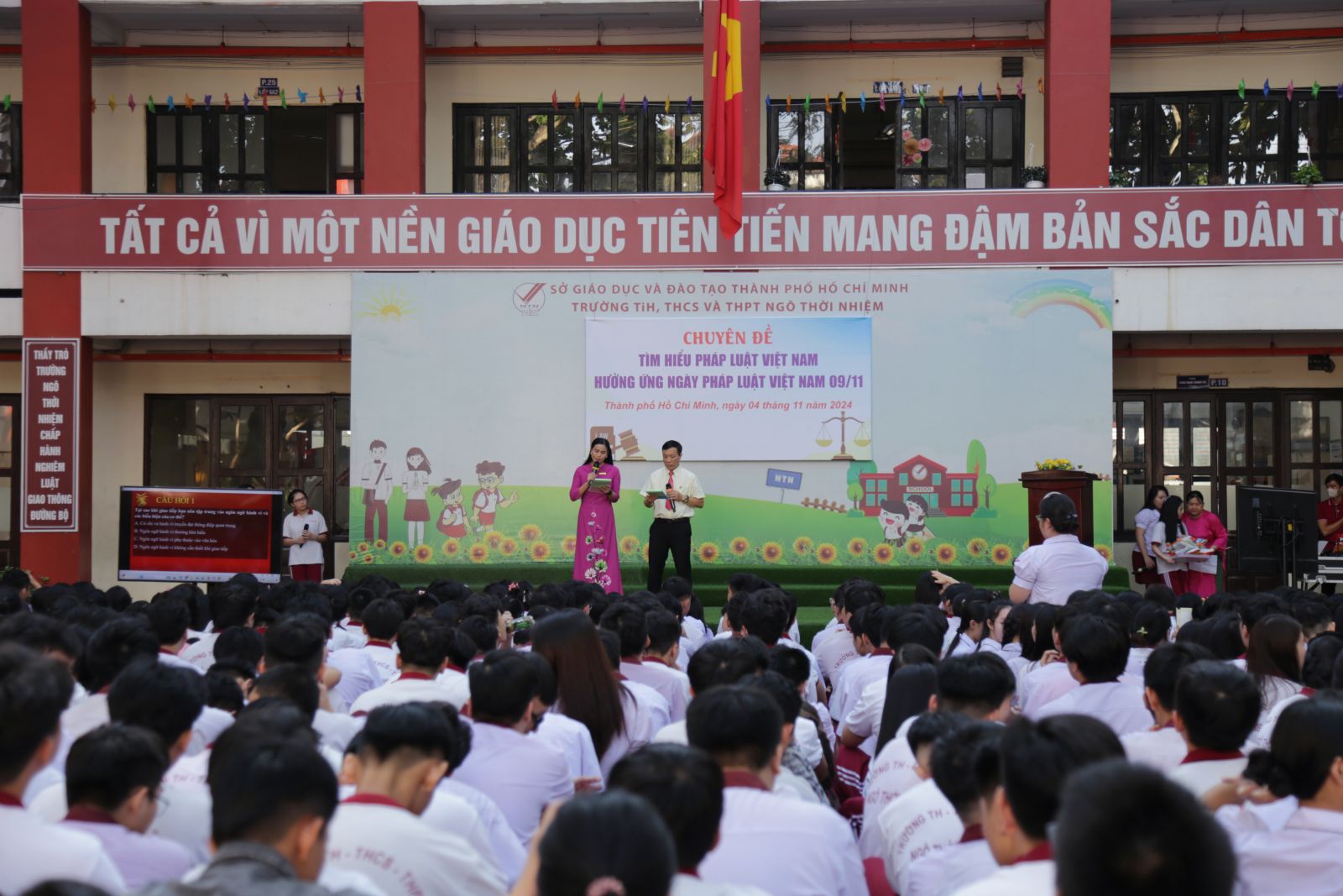 Tìm hiểu pháp luật Việt Nam – Hưởng ứng ngày pháp luật Việt Nam 09/11 - Ảnh: Diep Nguyen Pro